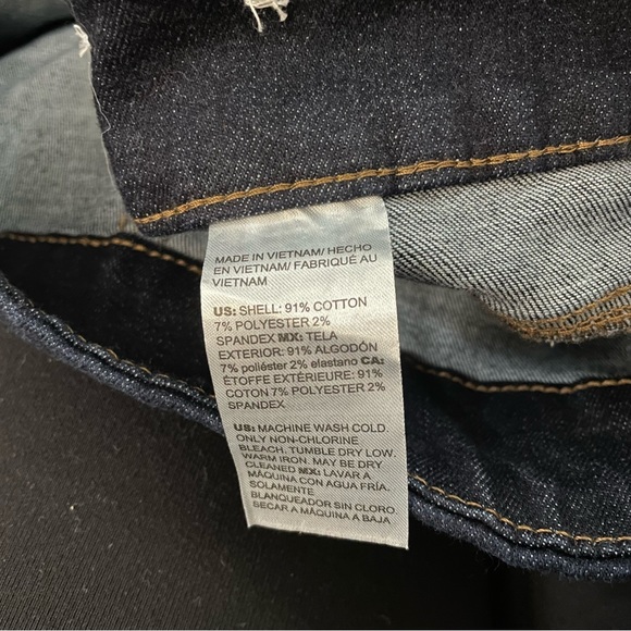 Chico’s Pull On Slim Boot Dark Wash Bootcut Jeans Size 18R Preppy Casual - Picture 5 of 8